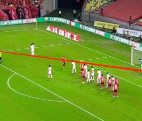 赛季第10球！30岁韦世豪20米任意球暴力抽射破门 或成国足新箭头