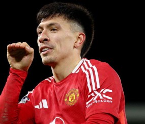 罗马诺：等利马伤愈复出，曼联想和他讨论一份新合同